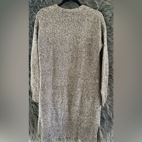 Old Navy Long Cardigan - Picture 5 of 5